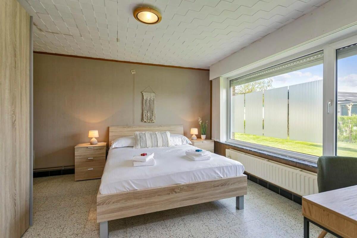 Huswell - Bungalow With Garden At 5 Minutes From The Beach Villa De Haan Esterno foto