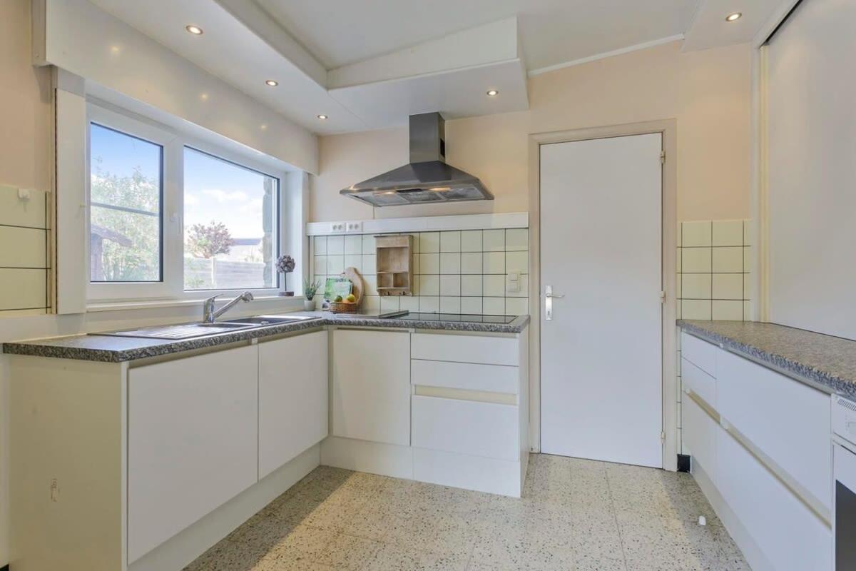 Huswell - Bungalow With Garden At 5 Minutes From The Beach Villa De Haan Esterno foto