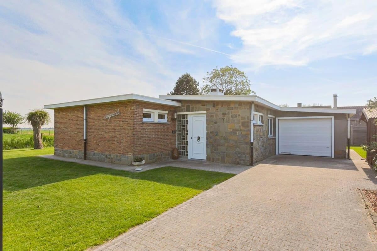 Huswell - Bungalow With Garden At 5 Minutes From The Beach Villa De Haan Esterno foto